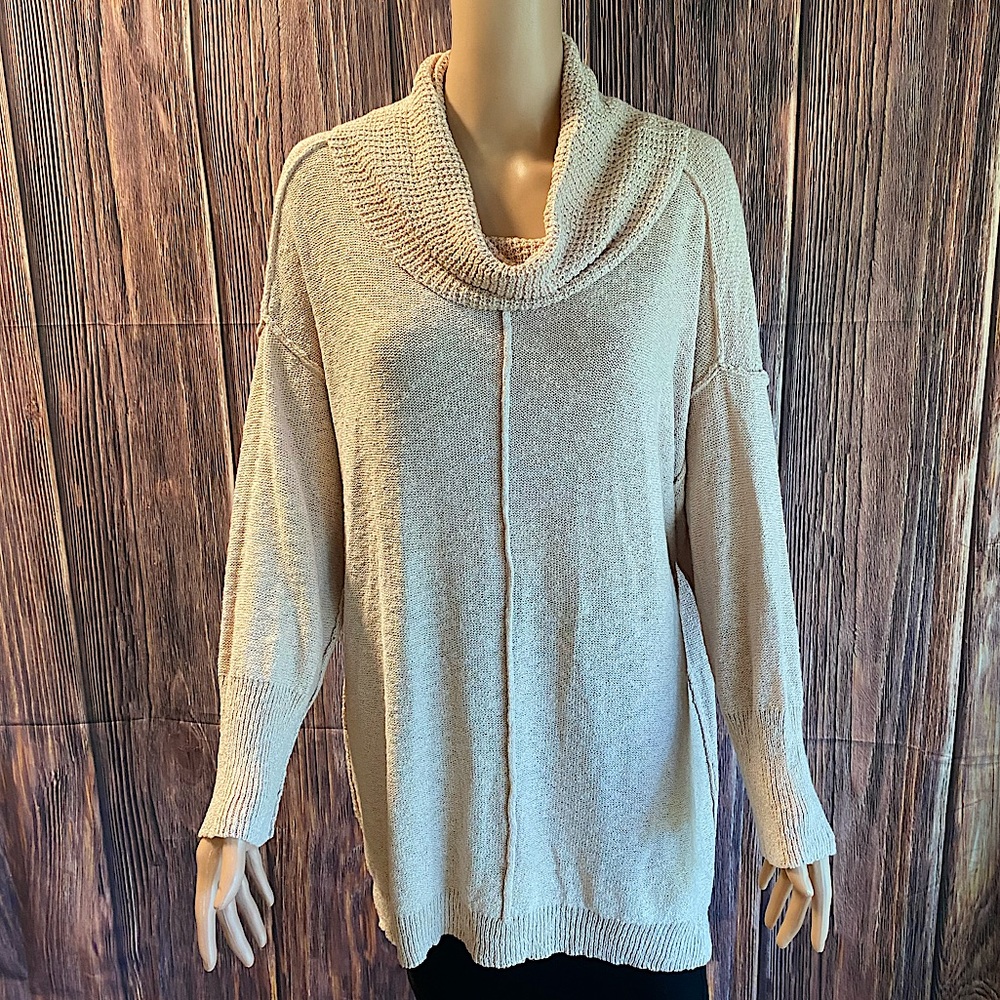 Two by Vince Camuto light baby pink cream boho slouch oversized sweater